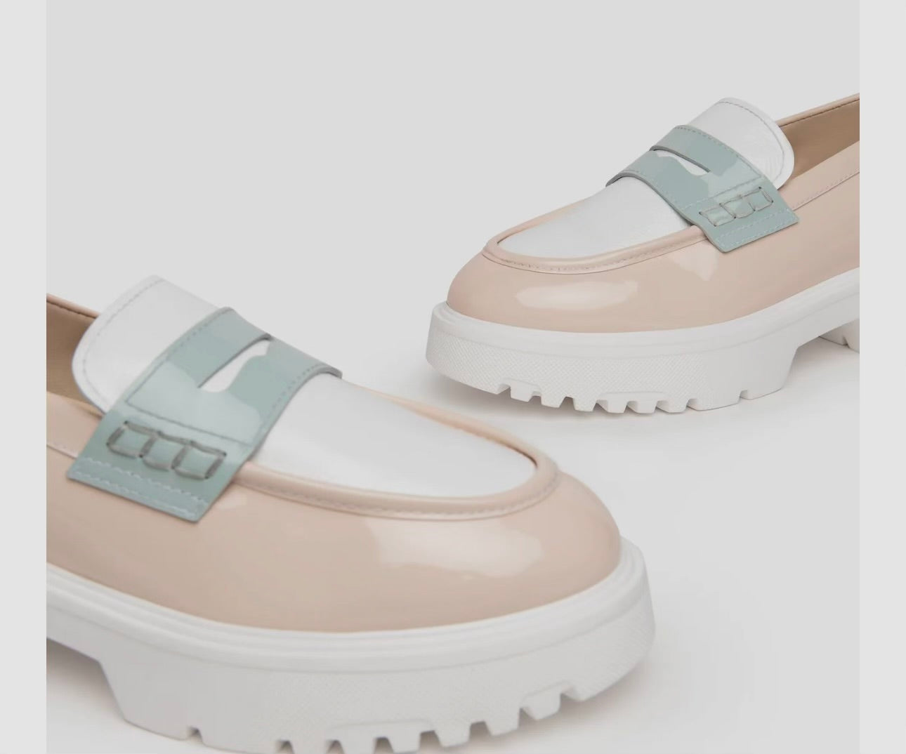 Vernice Confetto Reg. 275.00 Now 159.00 Final Sale