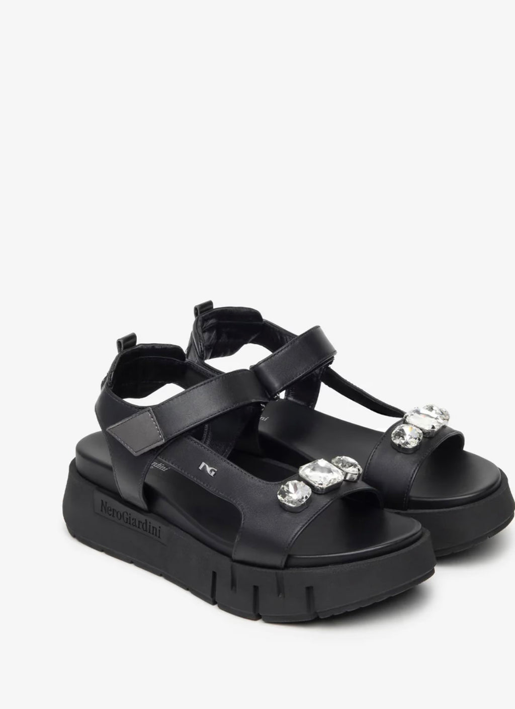 Tamigi Women's Platform Sandal — Black