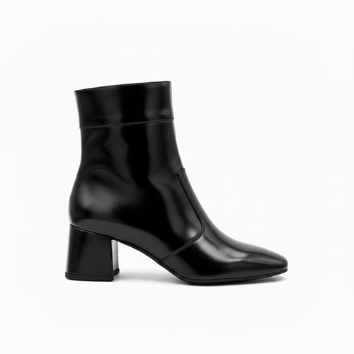 Mr.B’s Shoes For Her