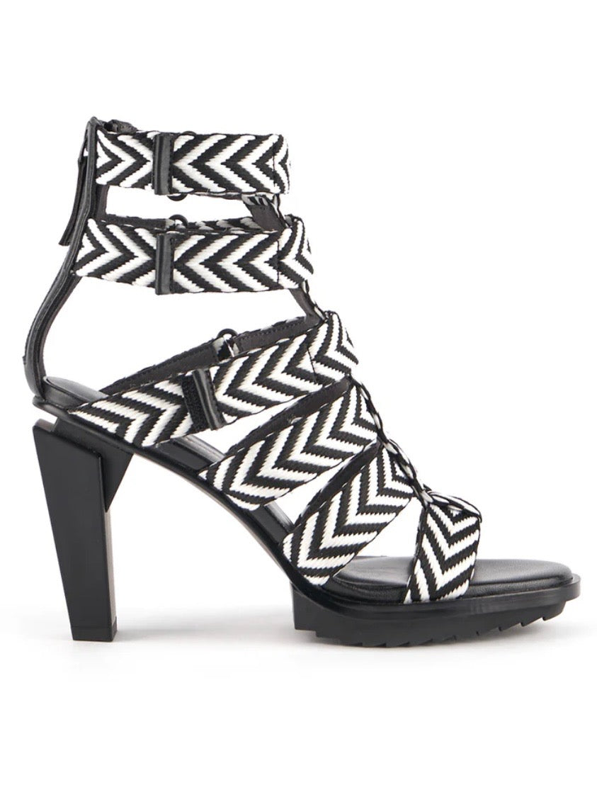 Lev Roma Hi  Reg 235.00 Now 99.00 Final Sale