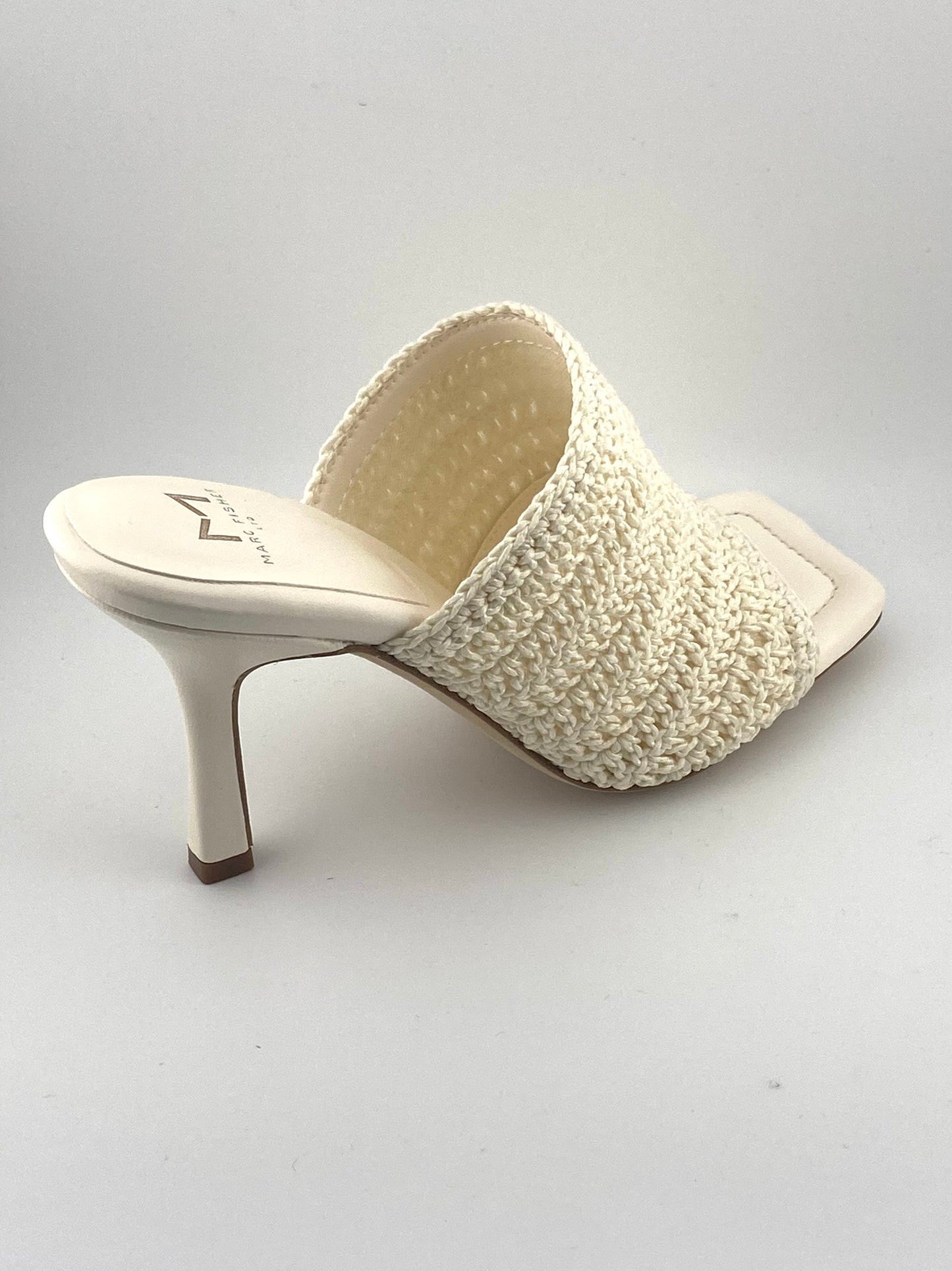 Dako  Reg 140 Now 79.00 Final Sale