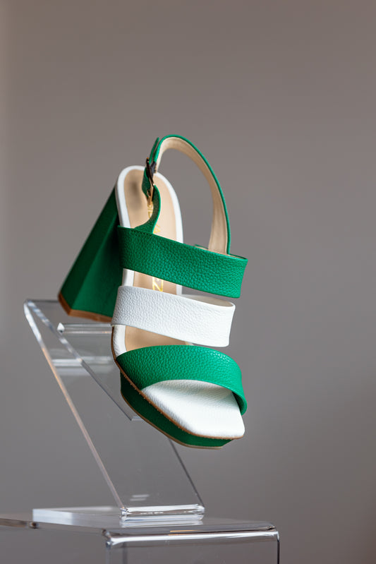 Cass Reg 182.00 Now 89.00