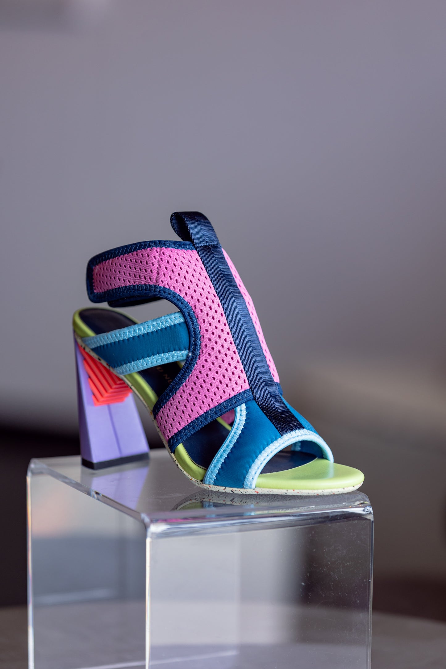 Sonar Surf Hi  Reg 295.00 Now 99.00 Final Sale